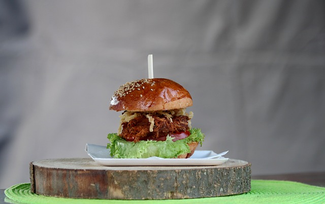 fastfoodové jídlo